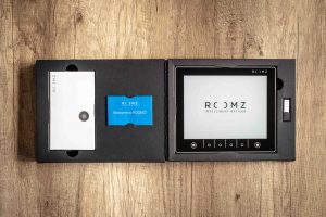 ROOMZ Experience Box