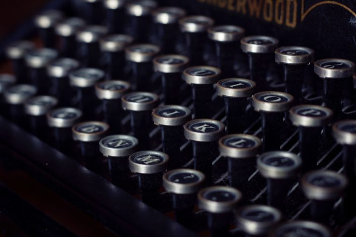 camille-orgel-SKcTKYNRvHY-unsplash