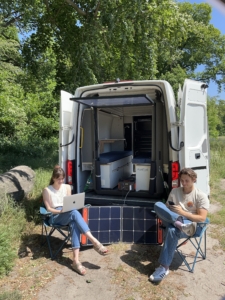 Jackery PlugVan