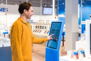Coolblue Store Willkommenssäule