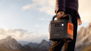 Jackery Explorer 2000 v2