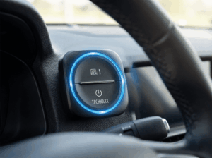 Technaxx-Secure-Drive-Mini-TX-387-Geraet-im-Auto