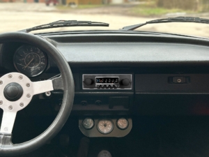 Frankfurt-Stereo-im-VW-Kaefer