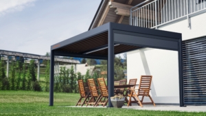 Solar Gazebo bei Tag